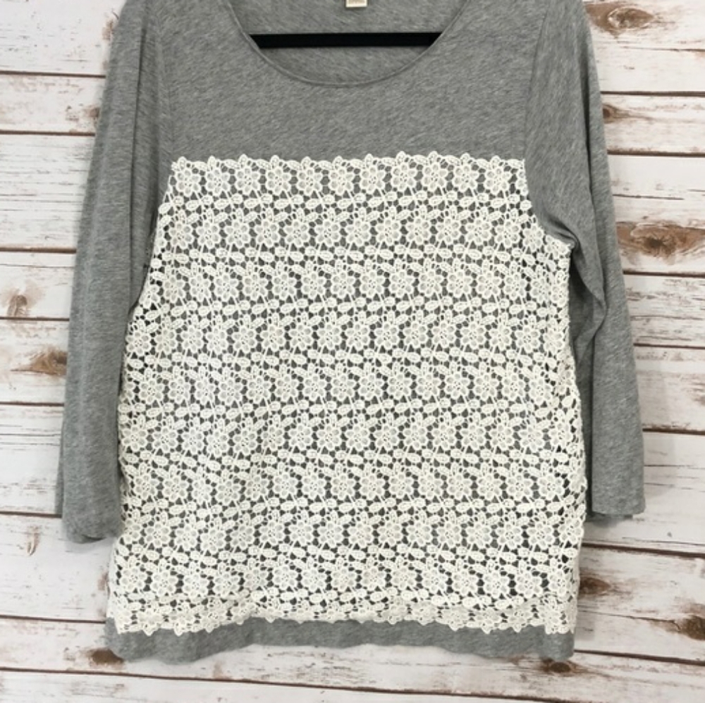 J. Crew Gray Crochet Lace 3/4 sleeve shirt